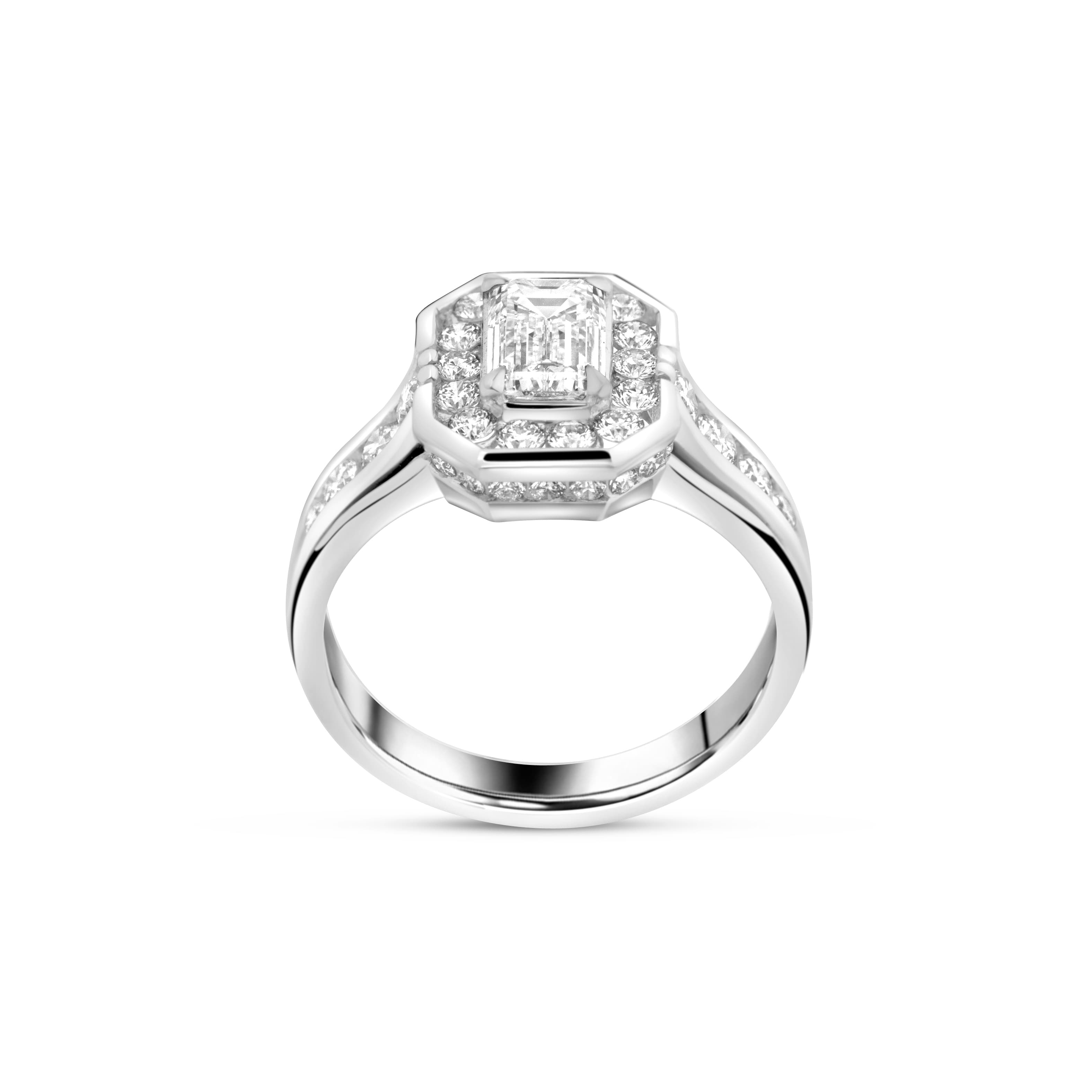 The Emerald Halo Radiance Ring product image